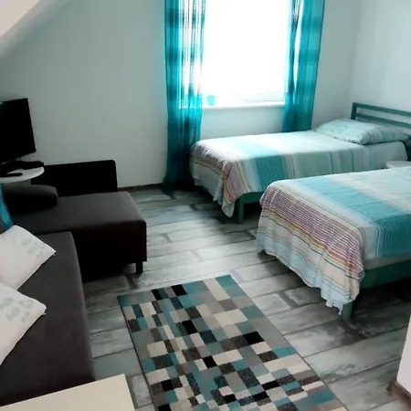 Homestay Kuchařovice Exteriér fotografie