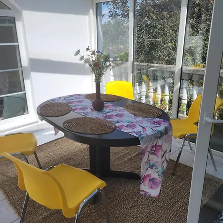 Homestay Kuchařovice Exteriér fotografie